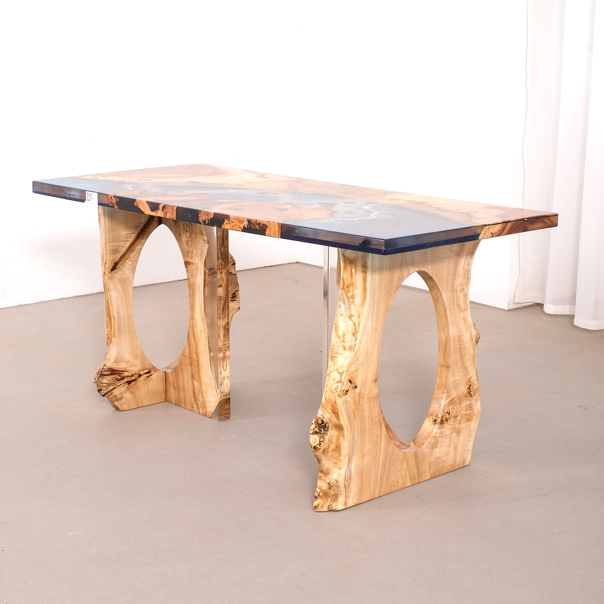 Pieds de table en résine acrylique et bois massif à bords naturels EPW-113 