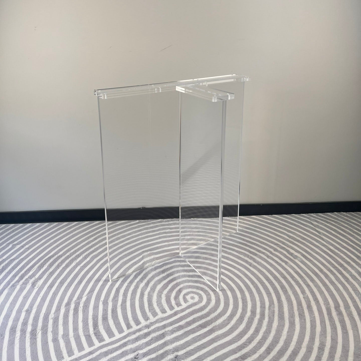 Pieds de table cantilever en acrylique transparent EAT-29